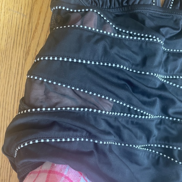 Venus One-Piece Bathing Suit - Picture 2 of 4